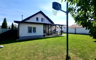 Casă eficientă energetic, 150 mp, teren 460 mp, pivnita -Cristian – - Poză 12