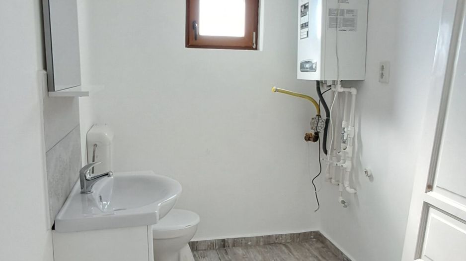 Dragomiresti Deal, casa finalizata, 4 camere, teren 436 mp, utilitati - Poză 10