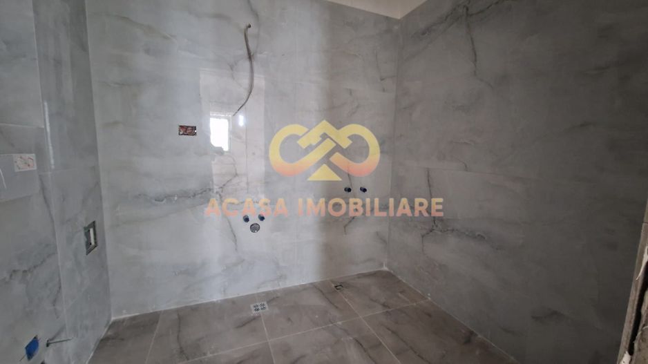 NOU ROND ERA PACURARI AP.3 Camere 70 Mp cu terasa si  51mp gradina - Poză 8