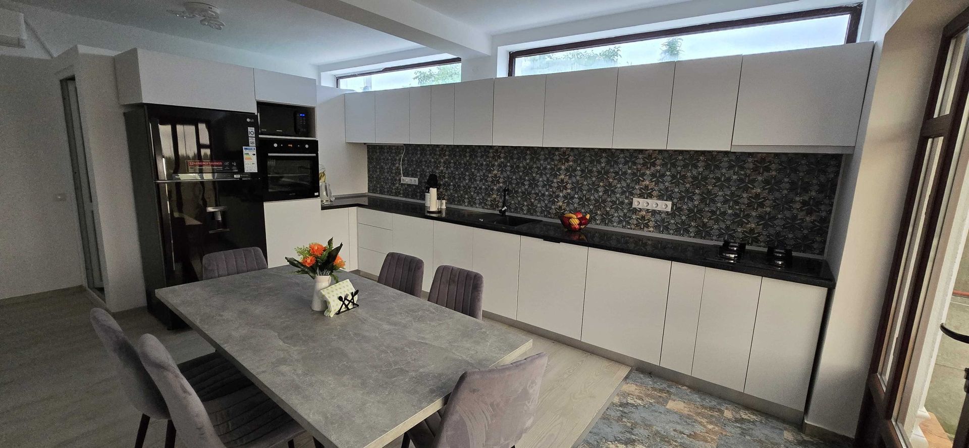 Casă De Închiriat  | Ideală Pentru Locuință Sau Afaceri - Poză 3