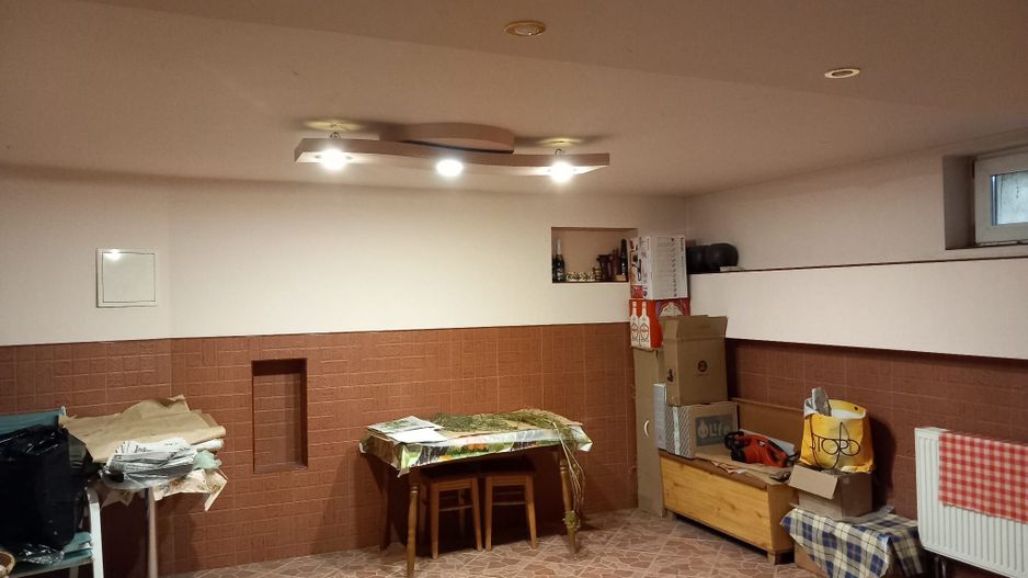 ageuropa.ro vinde casa 16 camere teren 1500mp in zona ULTRACENTRALA. - Poză 17