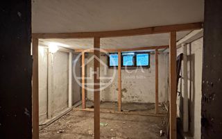 Apartament cu 2 camere de vânzare  în zona Ultracentrală, Oradea - Poză 9