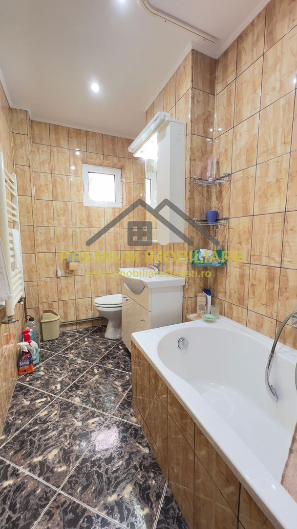 Apartament 2 Camere de vânzare în Onești – Zona centrală - Poză 7