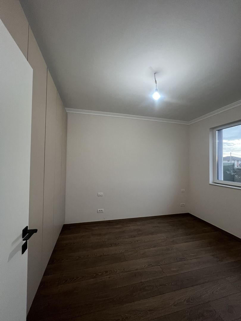 Duplex modern la 15 min de oraș - Poză 5