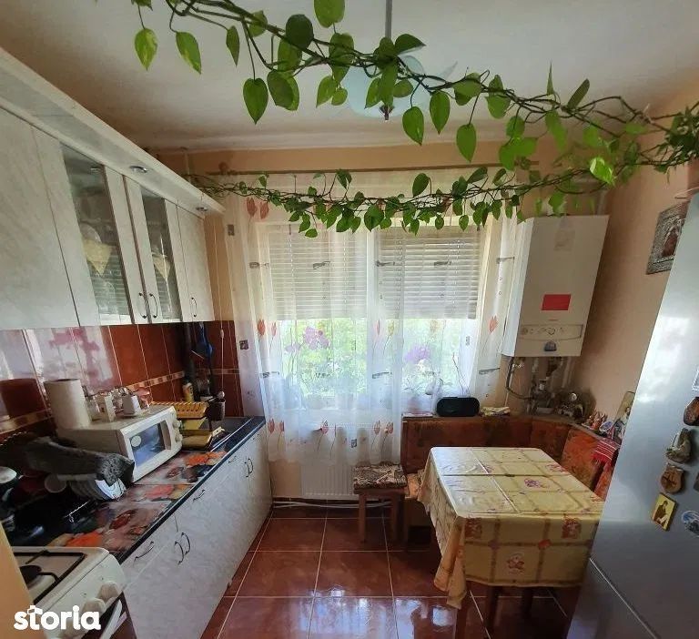 Ag EUROPA vinde ap. 4 cam. in Micro 16 la etajul 3 FINISAT si MOBILAT. - Poză 6