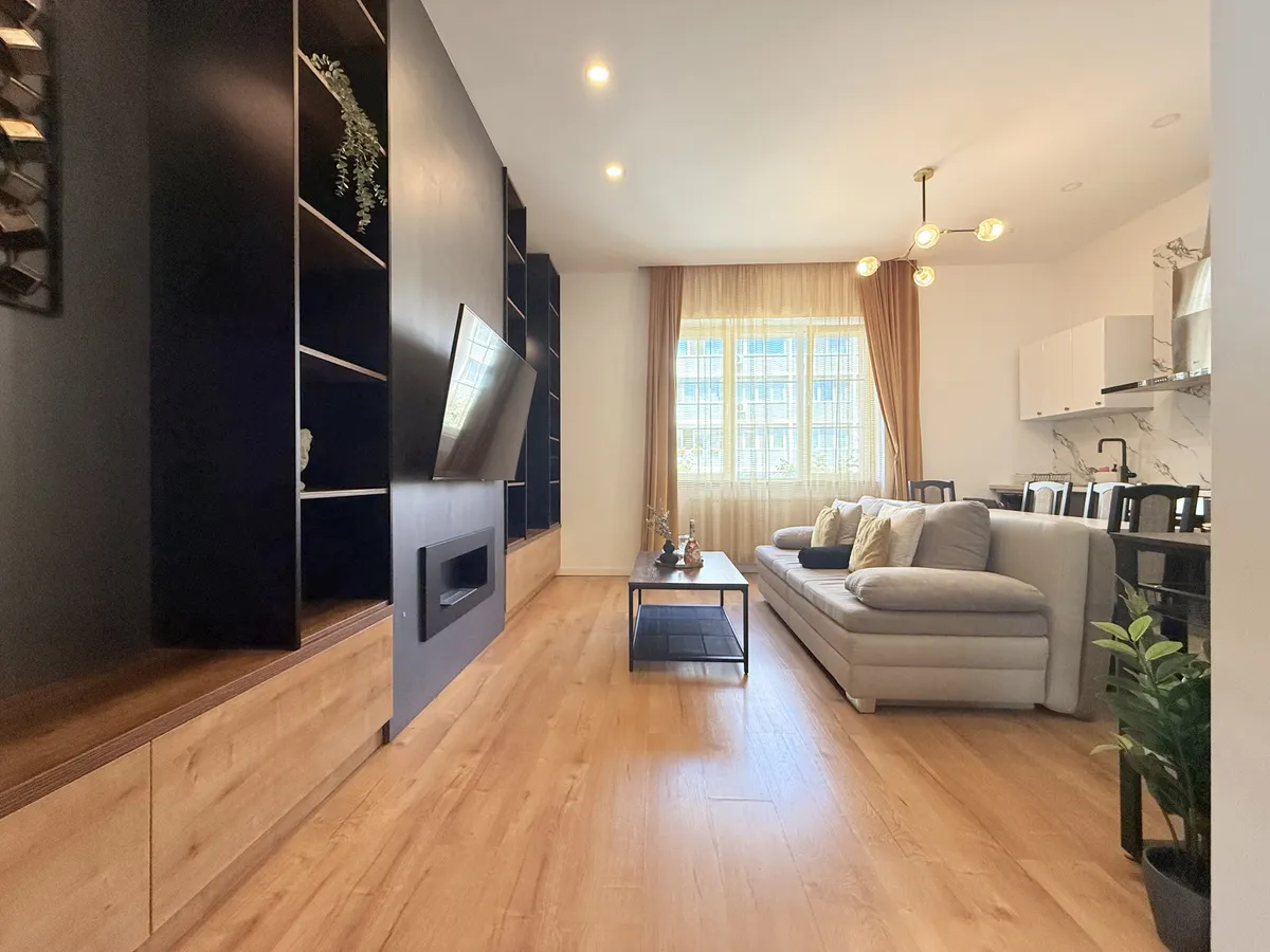 Apartament 2 camere, elegant si spațios, in Piața Victoriei - Opera — fotografia 3