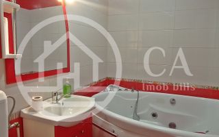 Apartament cu 3 camere de vanzare in zona Rogerius, Oradea - Poză 10