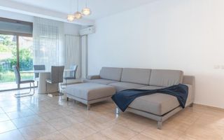 Vilă premium în Lazu | Ansamblu privat | 500 mp teren | 4 dormitoare - Poză 2