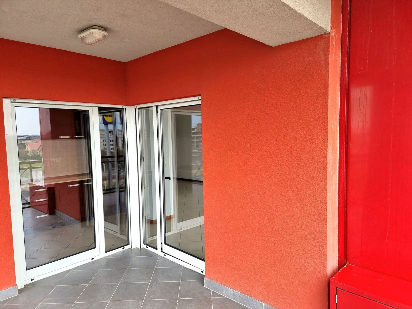 Ansamblul Rezidențial RING. Apartament spațios, zona Torontalului - Poză 6