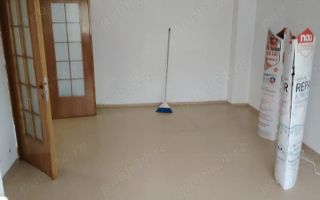 De inchiriat apartament 2 camere, nemobilat, Mihai Bravu - Poză 1