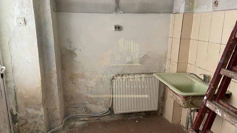 VILA 7 CAMERE, TEREN 337 MP, CENTRU CAMPULUNG - Poză 7