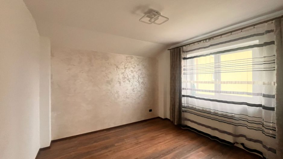 De Vanzare Apartament 2 Camere I Burdujeni, Suceava I 63.500€ I 57mp - Poză 2