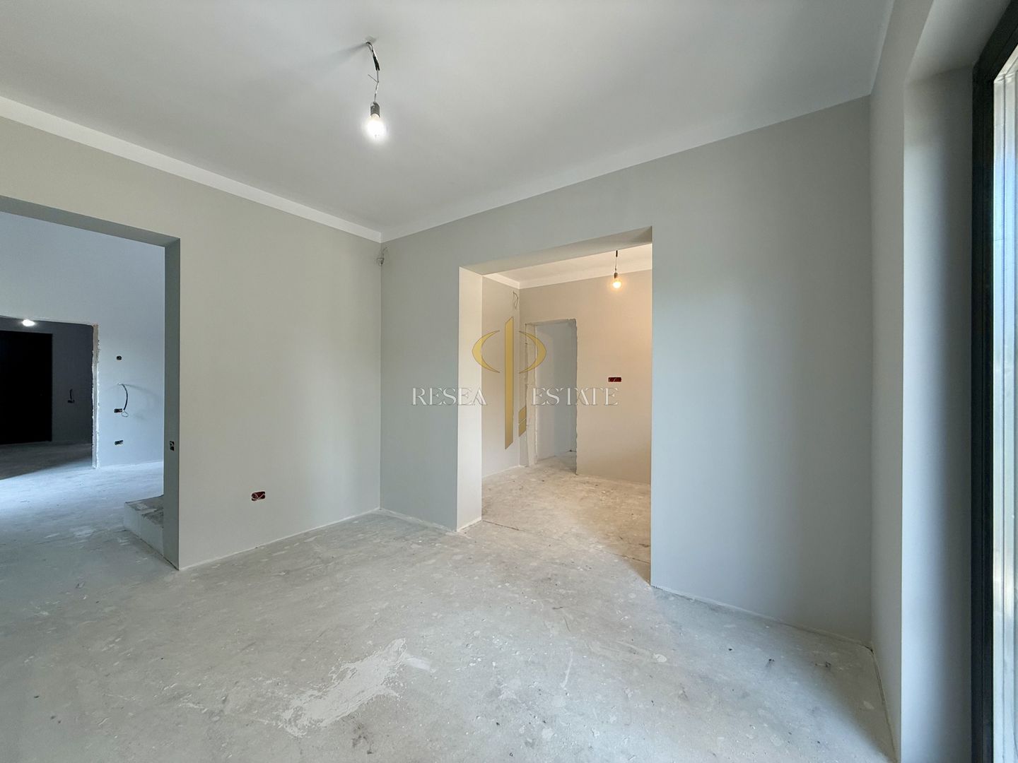 Casă individuală Termo-pasivă| 4 camere + dressing| Dumbravita - Poză 2