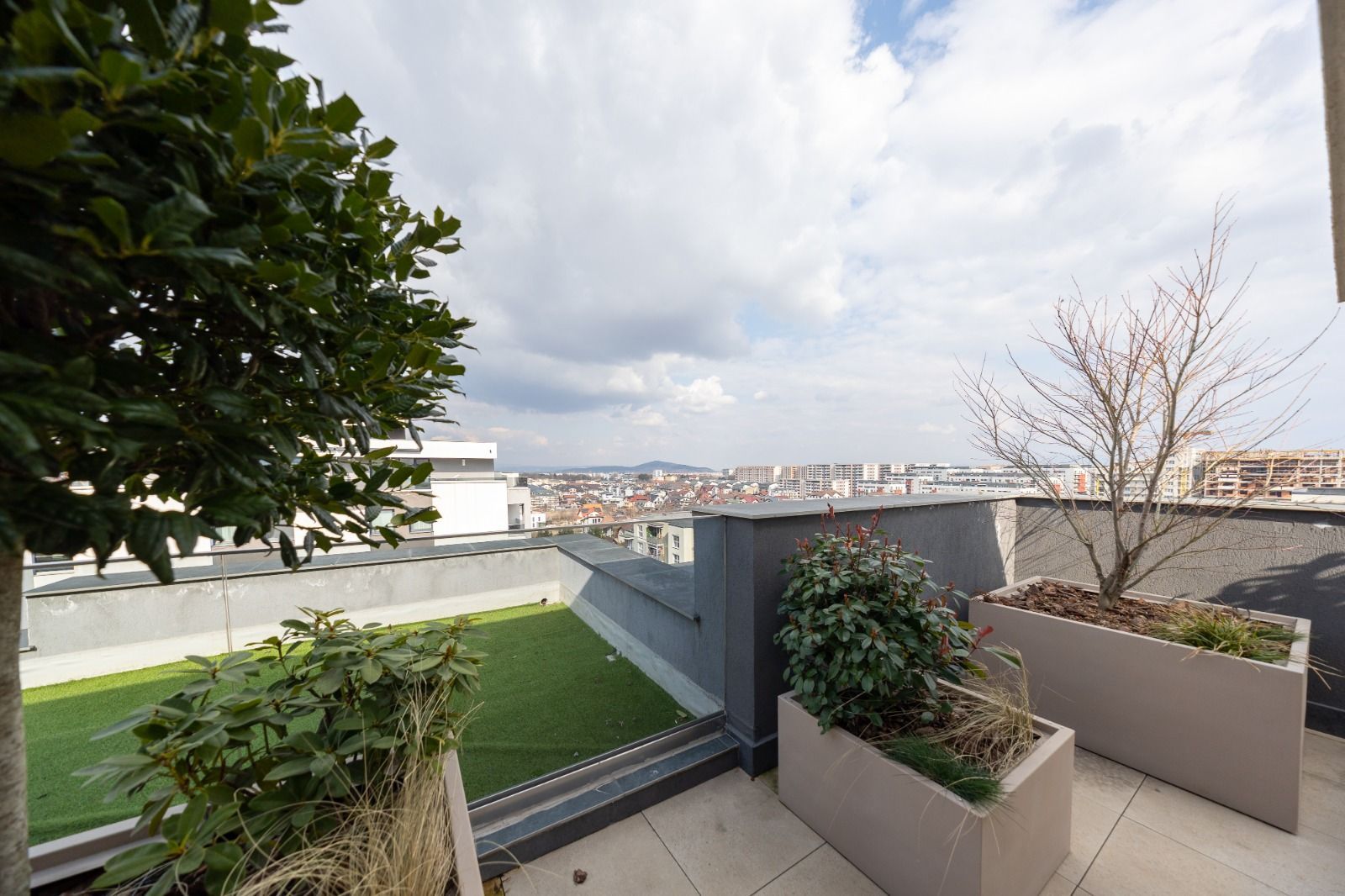 Penthouse superb, 3 camere+parcare subterana ,203 mp-Coresi - Poză 22