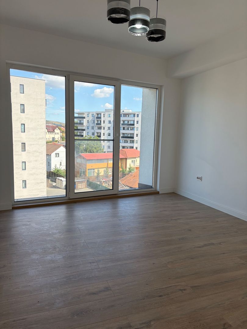 Apartament spatios | 102 mp | 3 dormitoare | parcare | C. Baciului - Poză 10