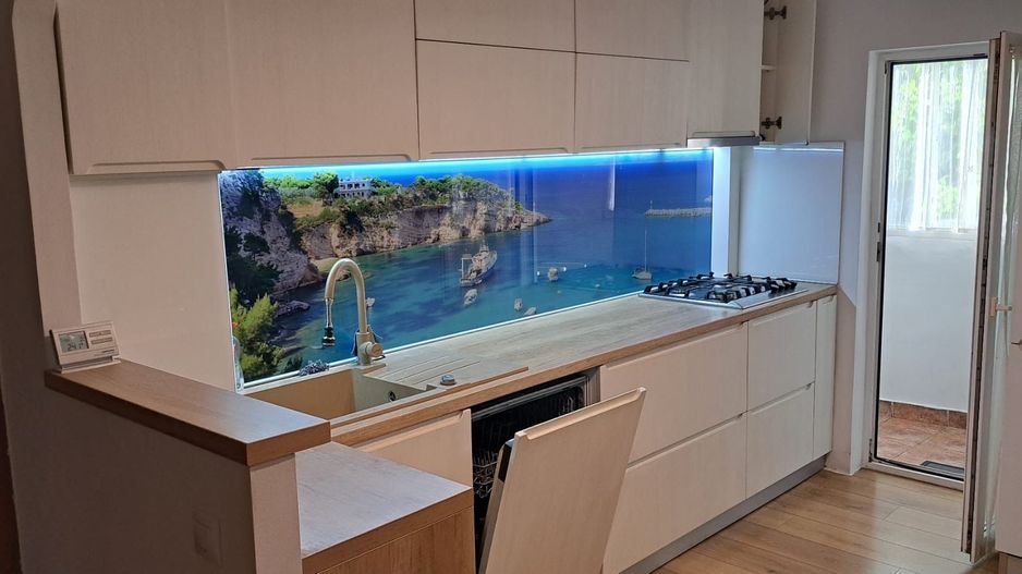 De închiriat ! Apartament spaţios cu 3 camere, în Cart. Grigorescu - Poză 1