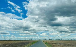 Teren casa 837mp Cernateaz- vatra satului - Poză 2