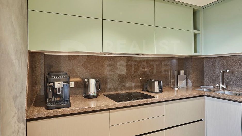 Chirie, apartament, 4 camere, str. Alexandru Bernardazzi, Centru - Poză 1