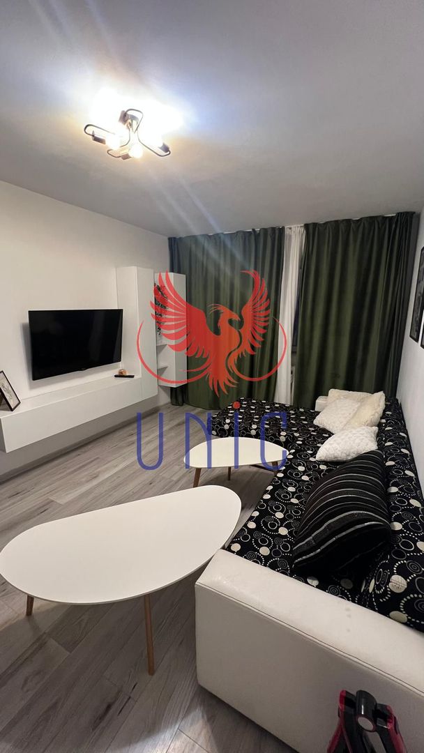 2 camere, ultracentral - 450 Euro - Poză 1