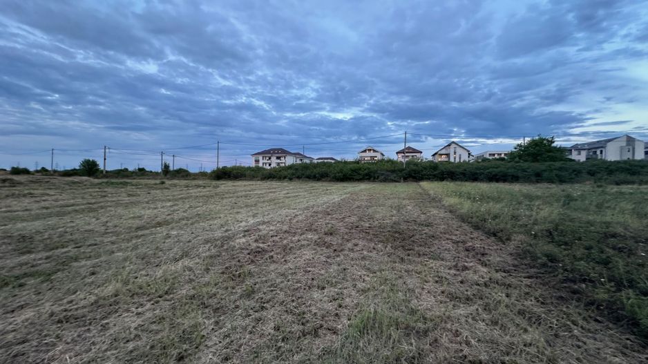 Teren de casa  zona Móricz Zsigmond cu front la Bld Tutea - Poză 1