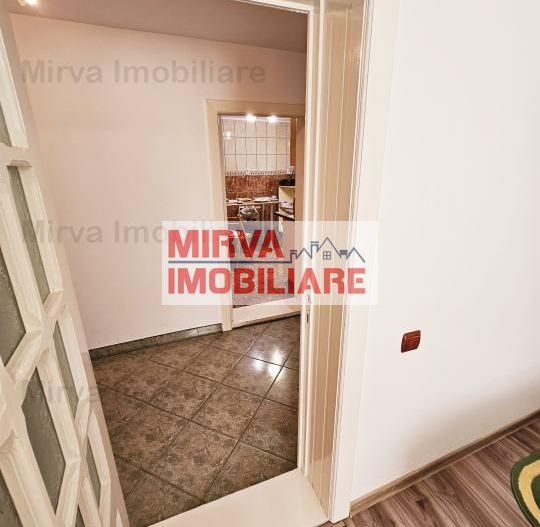 Vanzare vila 6 camere + spatiu comercial, mobilata si utilata, in Blejoi - Poză 14