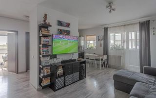 Ap. 3 cam 72 mp de vanzare  Et.3/4 An 2020  Metalurgiei Binelui - Poză 1