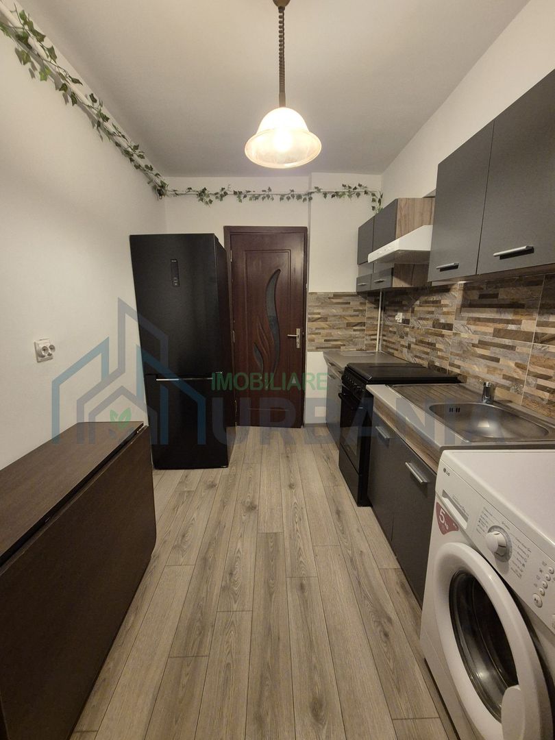 Inchiriez apartament 2 camere decomandat - Poză 4