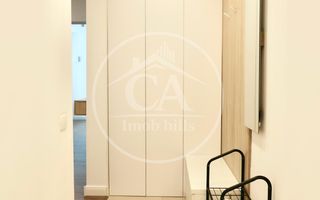 Apartament de vanzare  cu 3 camere Lux in zona Rogerius, Oradea. - Poză 15