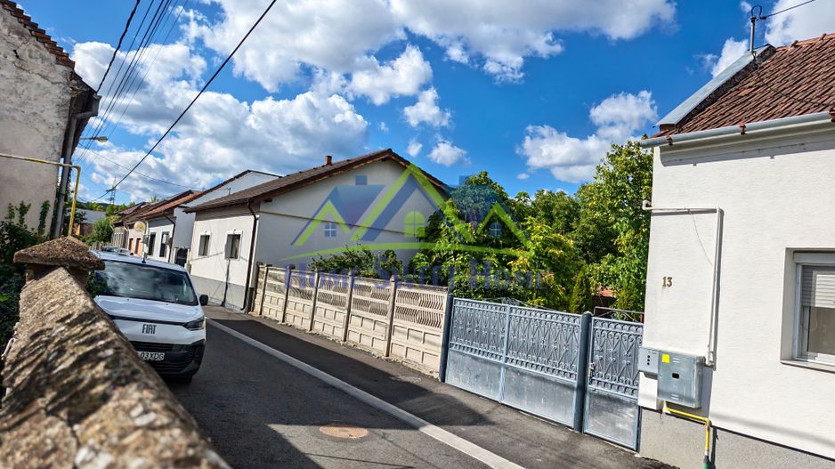 Teren intravilan 380 mp, zona hotel Bulevard(strada Romanilor) - Poză 7