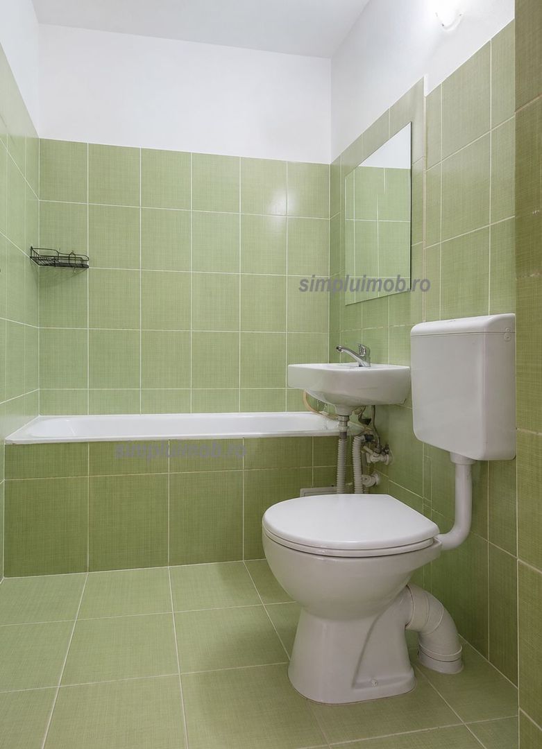 Garsoniera langa metrou Aparatorii Patriei Sector 4 - Poză 3