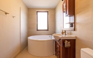 Duplex 110mp, 3 dormitoare, 2 bai, parcare, curte 270mp, zona Cetatii - Poză 7