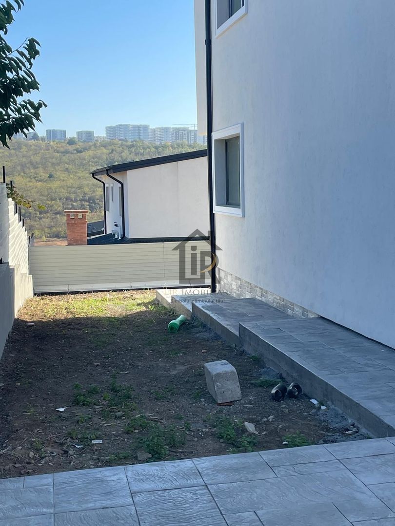 Casa 4 camere Pacurari Rediu - Poză 15