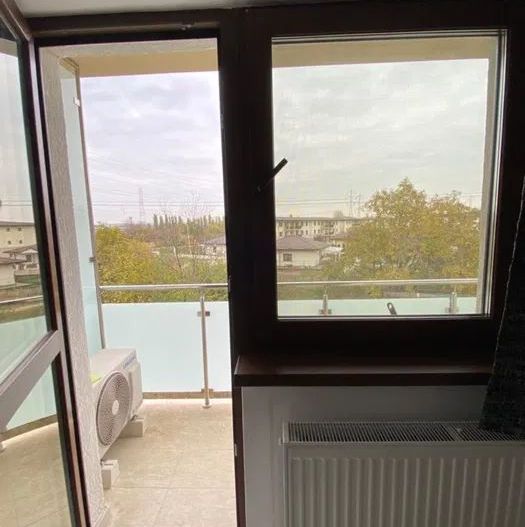 Apartament 1 camera Dec 37 mp + loc de parcare Bucium 84500 euro - Poză 4
