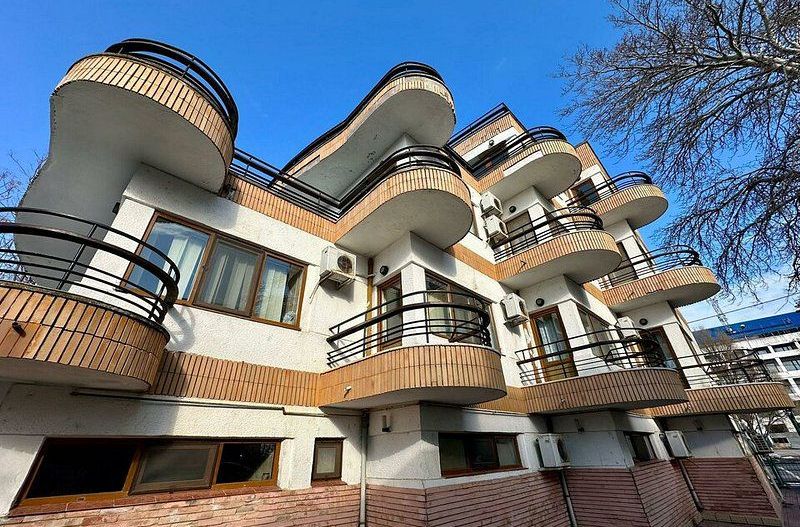 Super ocazie! Imobil în Stațiunea Mamaia-Cazino - Poză 12