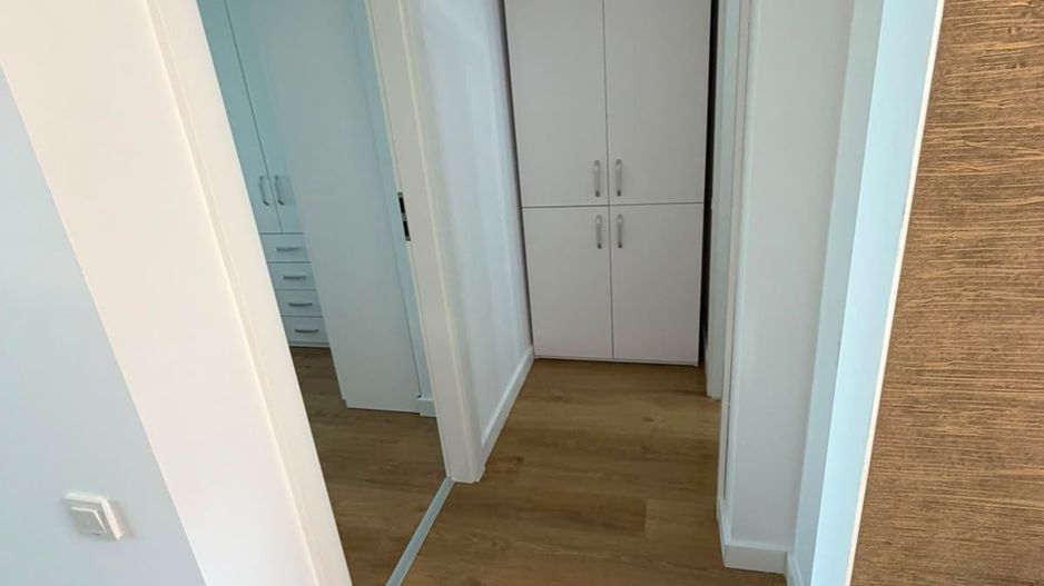 Apartament cu 2 camere, 55 mp, loc de parcare inclus - Poză 4