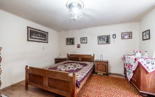 De vânzare Casă cu Grădină Generoasă in Dorobanți - Poză 5