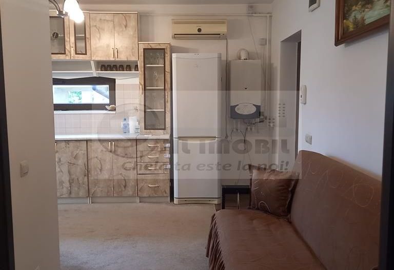 Apartament 2 camere Cug- 350 EURO - Poză 3