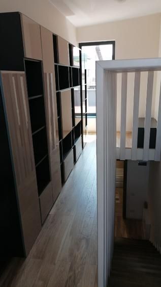 BRASADAS vinde 1/2 duplex în cartierul Europa. - Poză 9