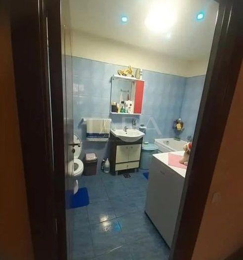 Apartament Decomandat, 3 Camere, Zona Centrală Floresti. - Poză 4