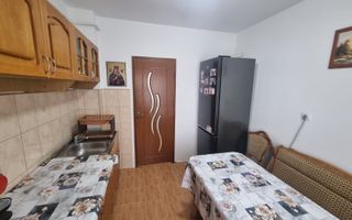 Apartament 3 camere decomandat, 71 mp, etaj 6/10 – Mircea cel Bătran - Poză 6