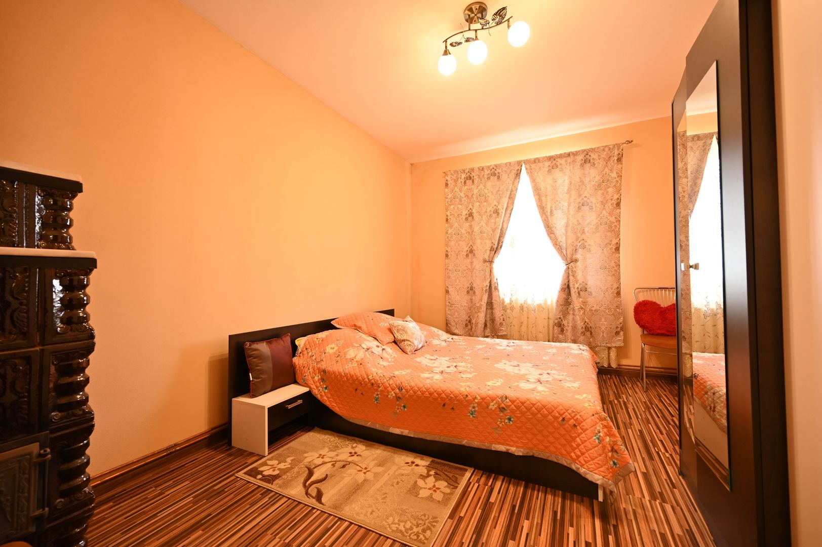 Casa P+1E, cu anexe si hala - Poză 16