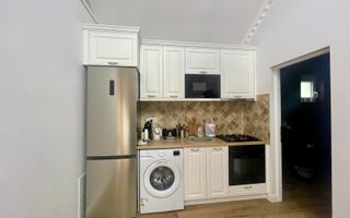 Casa moderna de inchiriat | Burdujeni | Pret pe zi - Poză 11