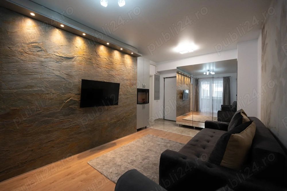 Închiriez apartament 2 camere lux, Unirii, centrală proprie - Poză 1