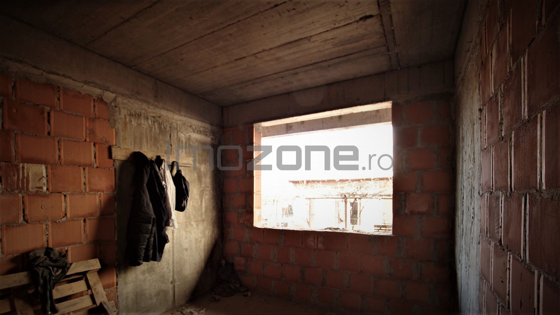 The Building - Barsanesti - Poză 11