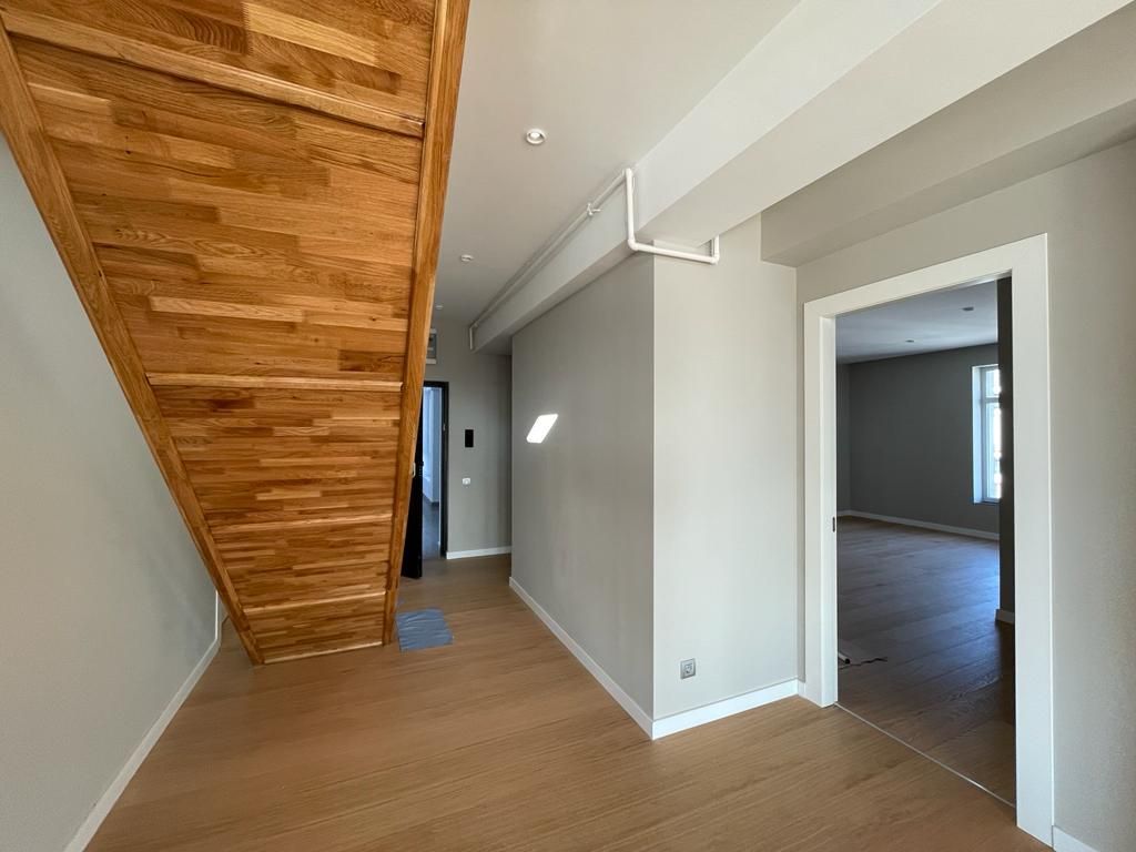 Penthouse în Lacul Tei cu vedere panoramica spre lac - Poză 5