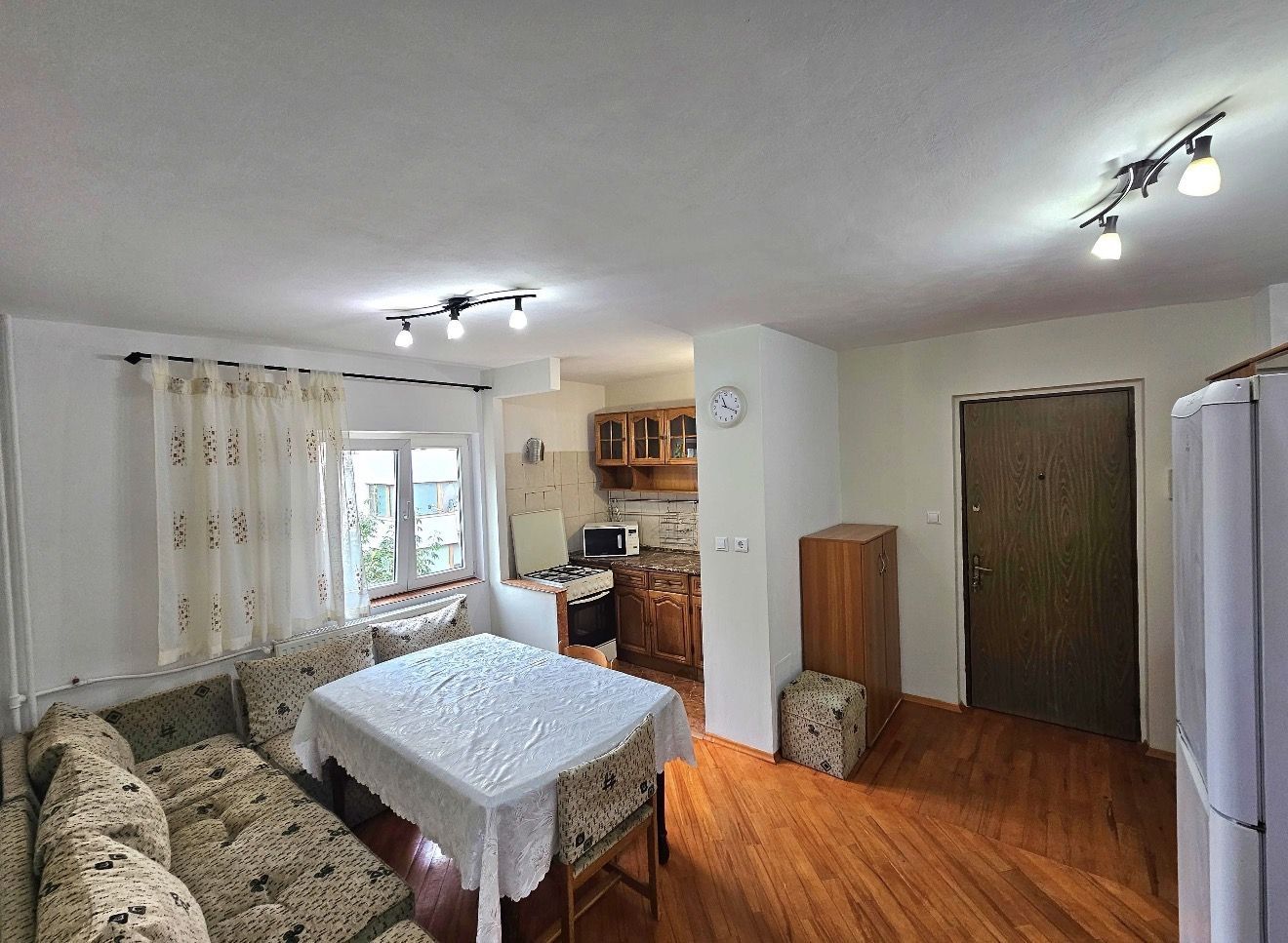 AP. 3 CAMERE- LACUL TEI, MOBILAT/UTILAT MODERN, BOILER - Poză 6