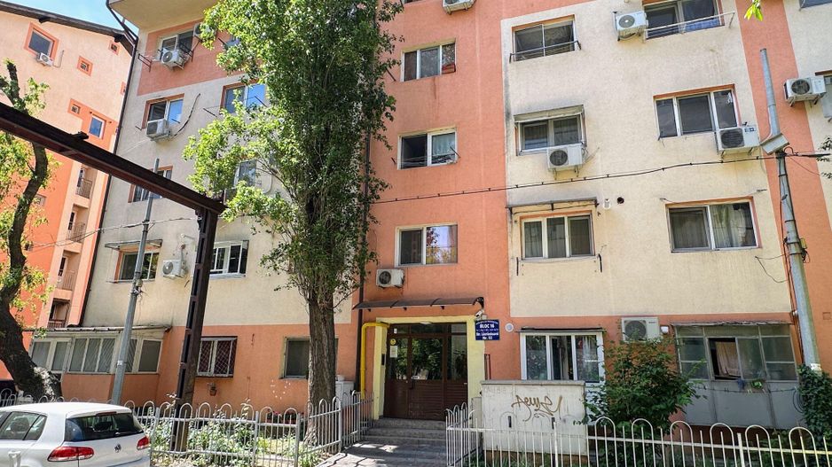 Fizicienilor - Lacramioarei, 3 camere 67 mp, pod 40 mp, modernizat - Poză 15