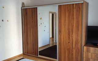 Apartament de 3 camere in Cosmopolis mobilat si utilat, parcare - Poză 2