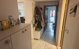Apartament 4 camere de vânzare - Calea București, Brașov - Poză 13