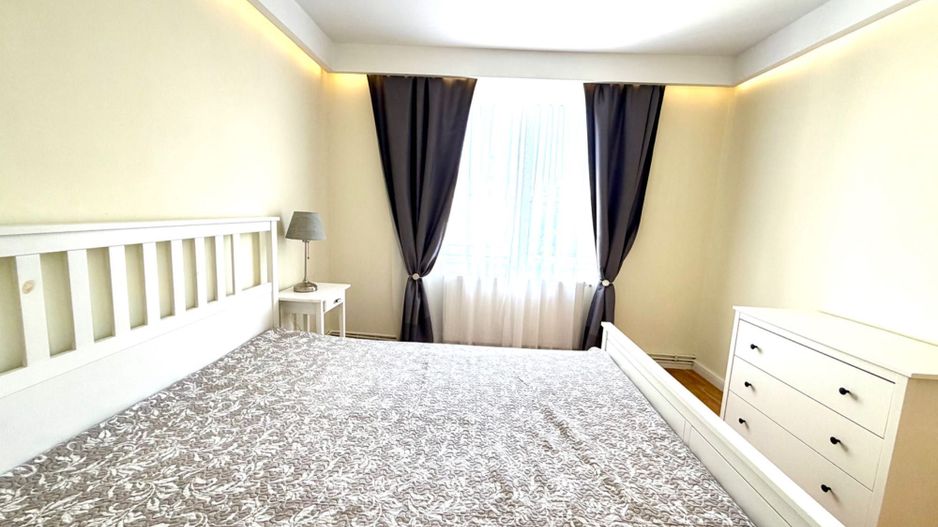 Medicina | 3  Camere  | Amenajat Modern - Poză 2